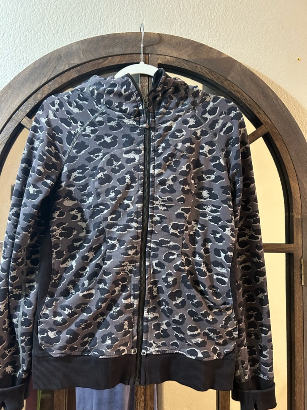 Lululemon scuba